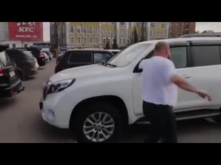 how toyota land cruiser prado is stolen