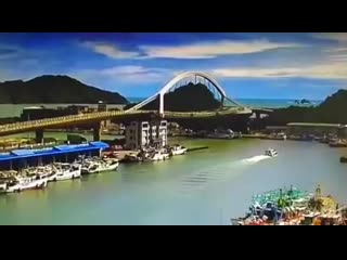 bridge collapse. taiwan